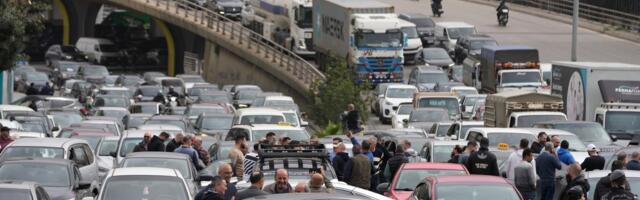 Vlada odobrila nove poreze, demonstranti blokirali ulice: Zemlja leži na rezervama zlata, a pati od siromaštva