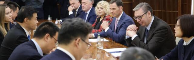 SASTANAK NA ANDRIĆEVOM VENCU: Vučić razgovara s predstavnicima korporacije Šendong haj spid grup