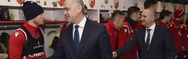 Terzić: Milunovića očekujem u kancelariji posle treninga, razmatramo dve ponude i radimo na tome da se poveća broj dozvoljenih stranaca