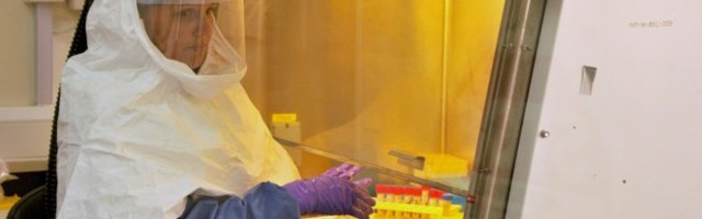 NOVA ZDRAVSTVENA KRIZA HARA! SZO: Do sada je potvrđeno u 15 zemalja... Evo kako da prepoznate da li imate majmunsku groznicu!