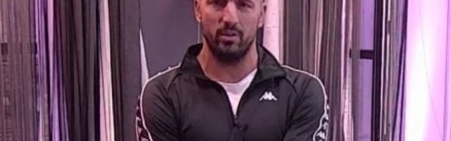 ''ON MOLI LJUDE DA GA NE BIJU!'' Vladimir BLED KAO KRPA kad je ona IZNELA SVE ŠTO ZNA - Priče iz njegovog rodnog grada!