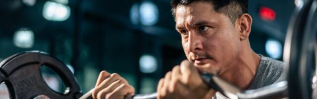 Da li treba trenirati u ketozi? Prednosti, mane i zašto možda ipak nije za vas