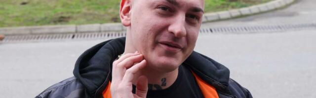 ZLOSTAVLJALI JAGNJE NA NASTUPU, ON SE SADA PERE: Oglasio se Desingerica nakon što je mreže preplavio snimak kako muče životinju na bini