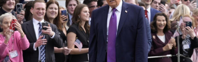 Рат у Ирану поделио америчку администрацију