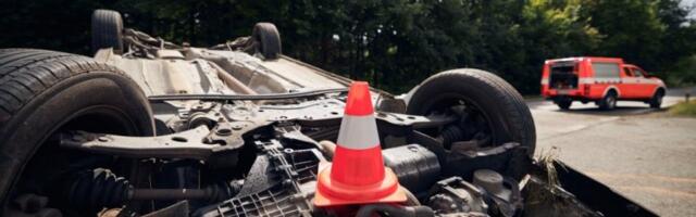 PREVRNULA SE PRIKOLICA KOD LAPOVA: Zbog saobraćajke ka Nišu stvaraju se veliki zastoji (FOTO)