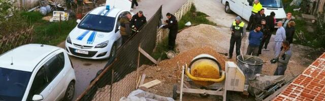 SPP CG: Ministarstvo bi da ruši džamije, dok Mitrović sebi legalizuje nelegalne zgrade u Budvi