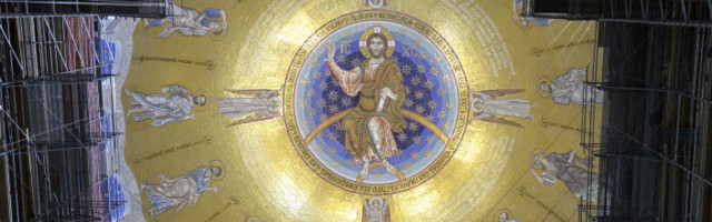Јединствен у свету: Завршен мозаик у Храму Светог Саве /фото/