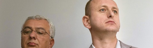 REPUBLIKA SAZNAJE! Amfilohije i Krivokapić hoće Srbe da izbace iz vlade Crne Gore: Abazović urlao kao besno pašče