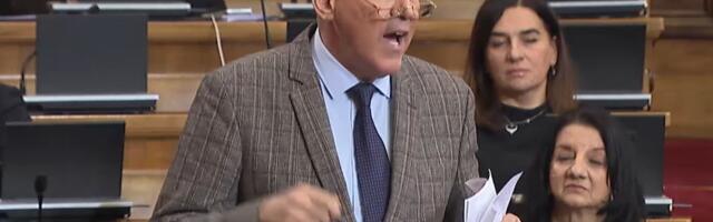 „Kada je Vulin zamislio da je Napoleon, počelo je uništavanje vojske“: Rasprava poslanika vlasti i opozicije o izmenama Zakona o Vojsci