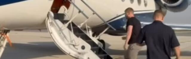 Muškarac objavio da napušta Dubai privatnim avionom od 170.000 evra i RAZBESNEO ceo internet (FOTO, VIDEO)