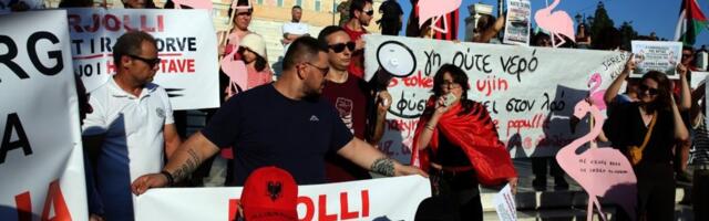 „Da li sam ogorčena? Naravno da jesam“: Albanci nastavljaju proteste protiv luksuznog projekta ćerke i zeta predsednika SAD, oglasila se i Ivanka Tramp