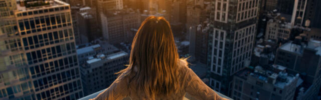 ŽENE ROĐENE U OVIM HOROSKOPSKIM ZNACIMA NAJČEŠĆE POSTAJU ŠEFOVI: Njihovoj snazi niko ne može da parira - uporne su i odlučne, a jedno ih odvaja od SVIH!