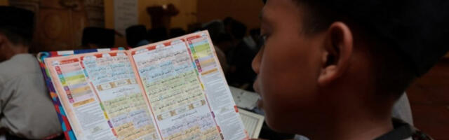 Индонезија забранила друштвене мреже за децу млађу од 16 година