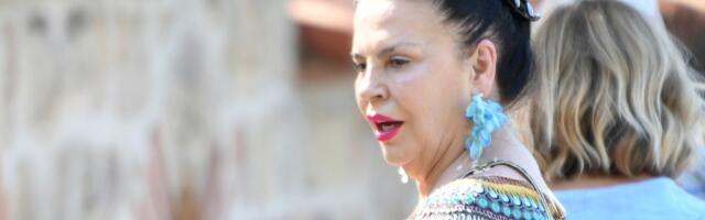 Pevačica tvrdi da joj je Vesna Zmijanac preotela muža, ljubavni trougao potresao estradu: Posle 30 godina saznala se istina