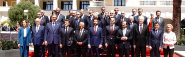 "PRED NAMA SU BROJNI IZAZOVI, ALI I VELIKA PRILIKA!" Vučić objavio fotografiju sa liderima regiona i EU! (FOTO)