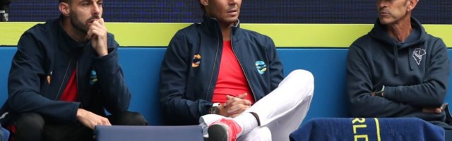Leđa zakucala Nadala na klupu prvog dana ATP kupa