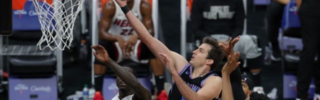 Nema više Srba u Kingsima, trejdovan i Bjelica