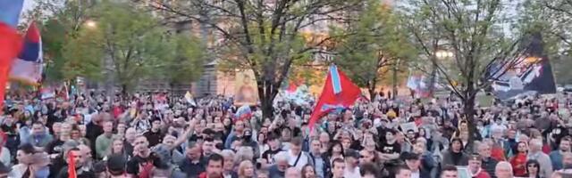 Protest zbog glasanja Srbije protiv Rusije u UN (VIDEO)