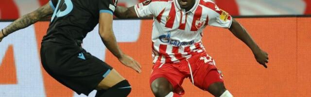 TURKE ČEKA KAZNA UEFA! Pogledajte šta su navijači Trabzona URADILI na Marakani! (VIDEO)