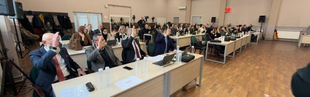 Odbijeni svi opozicioni predlozi – Vlast pobjega od rasprave o odgovrnosti (VIDEO)