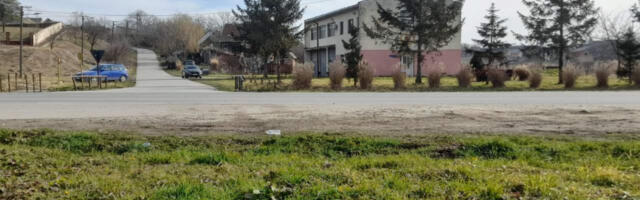 KINESKINJE HRAMLJUĆI I SA ŠTAPOVIMA BEŽALE OTMIČARIMA Najnoviji detalji horora iz Dolova