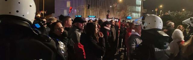 UNS: Nadležni da pronađu i kazne odgovornog za pretnje novinarima portala „Revolt“