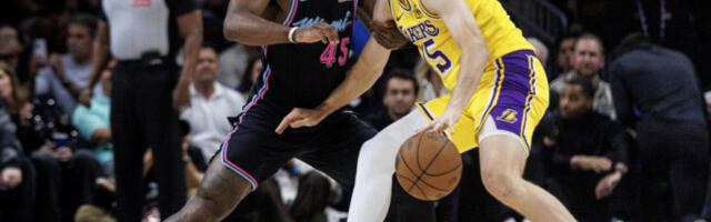 ​Остин Ривс ван терена до краја регуларног дела сезоне у НБА лиги