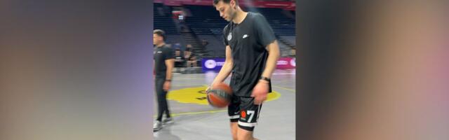 Košarkaši Partizana izašli na zagrevanje pred duel sa Baskonijom