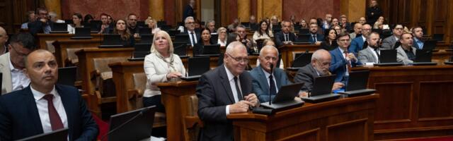 „Više niste endokrinolog nego endokriminolog“: Šta smo sve čuli tokom 2 dana skupštinske rasprave o nepoverenju Vladi
