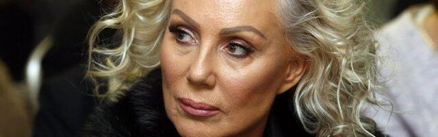 ZAŠTO NIJE UTVRĐENO KO JE TO URADIO MOM DETETU?! Lepa Brena očajna, zbog ovoga je unajmila OBEZBEĐENJE!