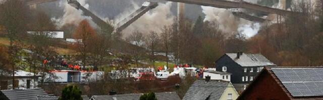 Savršeno rušenje mosta visokog preko sedamdeset metara