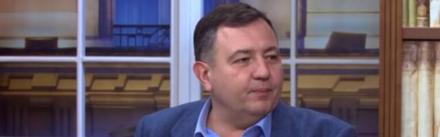 CRNO NA BELO! Evo kako je omiljeni analitičar Šolakovih medija UHVAĆEN U MASNOJ LAŽI - udarao na državu i na predsednika! (VIDEO)