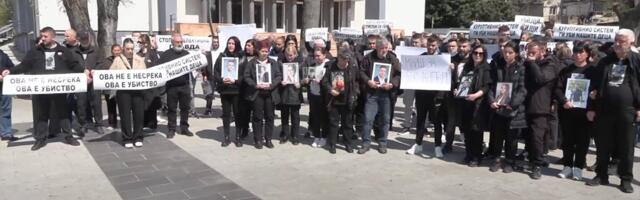 "Umesto da kucamo jaja kod kuće, donećemo vam ih na grob": Dirljiva objava majke preminulog Tomasa u Kočanima