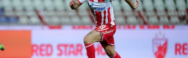 Ogroman problem za Zvezdu: Arnautović napustio teren hramljući (VIDEO)