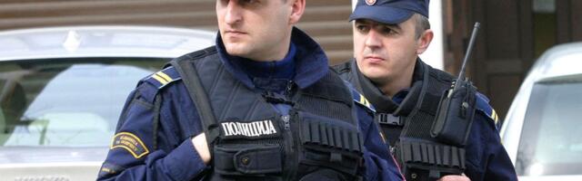 Stravična scena na benzinskoj pumpi u Banjaluci: Muškarac palicom prebio dvojicu