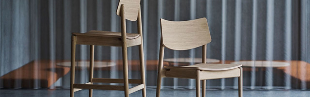 Stolice od hrasta koje se slažu