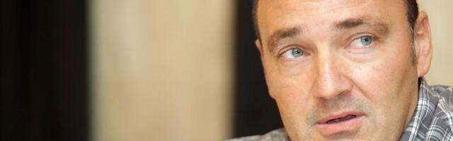 Da li je ikada data gluplja izjava?! Berić u totalnom bunilu: Kad se vrati iz Rovinja, preplanuli narod pohrliće na ulice da svrgava "diktatora"!