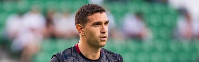 Emilijano Martinez kažnjen: Neće braniti naredne dve utakmice