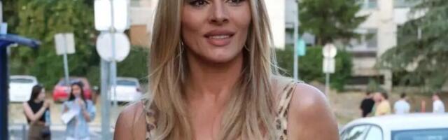 Ovu sestru Anabele Atijas još niste videli: Ima neobično ime, a nimalo ne liči na pevačicu