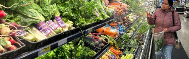 Manji rast privrede u SAD posledica Trampove imigracione politike i straha poslodavaca od veštačke inteligencije