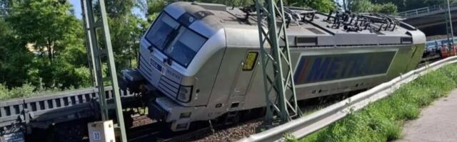Voz iskočio iz šina u Hamburgu: Nemačka luka paralizovana
