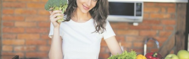 BROKOLI, zdravlje nadohvat ruke - Spremite UKUSAN POTAŽ i pastu sa SLANINICOM i BELIM LUKOM! (Recepti)