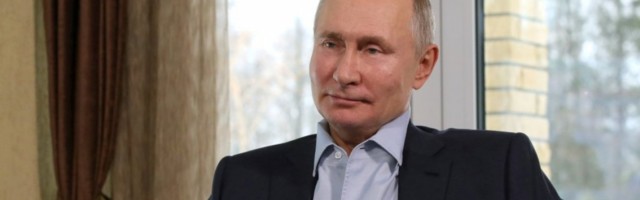 PUTIN ODBIO DA PRIMI VAKCINU! Predsednik objasnio zbog čega ima takav stav