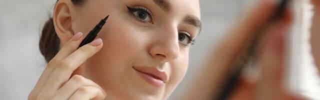 Savršen ajlajner za minut: Beauty blogerka otkriva svoj trik (video)