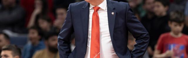 CRVENA ZVEZDA SAOPŠTILA KONAČAN ROSTER: Miljenik publike definitivno precrtan!