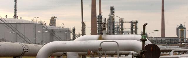 Srbija sa Orbanom dogovarala priključenje na naftovod Družba - a šta sad?