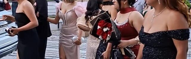Bujanovačka srednja stručna škola Sveti Sava proslavila maturu u Vranju FOTO/VIDEO