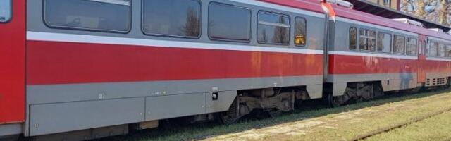 PUTNIČKI VOZ ISKLIZNUO IZ ŠINA! Do nesreće nadomak Zaječara došlo zbog OŠTEĆENJA OSOVINE