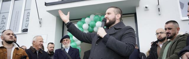 Zukorlić u Sjenici – Ne želimo sukobe, ali nećemo dozvoliti kriminalcima da vladaju