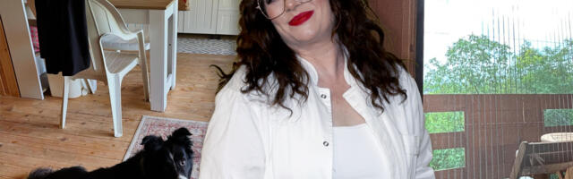"Moja kuća je mala" Ivana Peters pokazala kako izgleda dom nedaleko od Beograda: "Imamo paunice, fazane, zečeve, lisice"